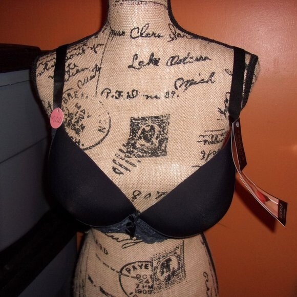 Youmita 42DD Black Floral Lace Overlay Bra NWT - Picture 2 of 12